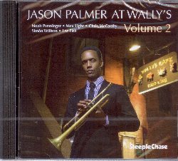 PALMER JASON :  AT WALLY'S VOLUME 2  (STEEPLECHASE)

Fondato nel 1947, Wally's  uno storico jazz club di Boston in cui, circa vent'anni fa, il pluripremiato trombettista e compositore Jason Palmer ha mosso i primi passi da musicista, mentre frequentava il New England Conservatory. Dal 2006 Palmer ed il suo quintetto si esibiscono ogni fine settimana nello storico locale di Boston regalando ai loro fan serate di grande musica. Follow up del primo volume, At Wally's Volume 2 propone all'ascoltatore un altro straordinario concerto che Jason Palmer (tromba) ed il suo quintetto composto da Noah Preminger (sax tenore), Max Light (chitarra), Chris McCarthy (Fender Rhodes), Simon Willson (basso) e Lee Fish (batteria), hanno tenuto nello storico locale di Boston nel 2016. At Wally's Volume 2  un viaggio sonoro alla scoperta di cinque composizioni originali firmate dall'eccellente trombettista, un percorso musicale che affascina e sorprende che decide di intraprenderlo.