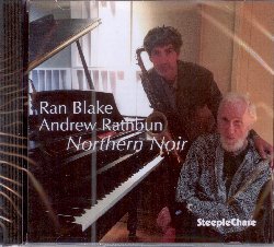 BLAKE RAN / RATHBUN ANDREW :  NORTHERN NOIR  (STEEPLECHASE)

Quando, negli anni '60, si  iniziato a parlare del pianista e compositore Ran Blake come uno dei musicisti pi sorprendenti della sua generazione, con il suo stile dal suono non ortodosso che deriva dal genere cinematografico detto noir,  subito nata una leggenda. Blake fu in quegli anni un artista impareggiabile che lavorava anche come insegnante nel prestigioso New England Conservatory di Boston. Fu in questo istituto che avvenne il fortunato incontro tra il pianista ed il giovane sassofonista e compositore canadese Andrew Rathbun. L'idea di Northern Noir  stata concepita ben 8 anni fa ed oggi  finalmente giunta a compimento. Blake (pianoforte) e Rathbun (sax tenore) interpretano 18 gemme sonore, tra cui 3 originali del sassofonista oltre a capolavori di artisti tra loro molto diversi come Abel Meeropol, Thelonious Monk, Mikis Theodorakis, David Raksin, Berner Hermann e molti altri ancora. In All About Jazz si legge: In una carriera che ora copre cinquant'anni, il pianista Ran Blake ha creato un'unica nicchia di musica improvvisata sia come artista che come insegnante. Mentre di Rathbun scrive il critico Ken Dryden: Dal suo debutto da leader nel 1999, Andrew Rathbun  diventato uno dei sassofonisti e compositori migliori della sua generazione... Stilisticamente copre molti stili mentre i suoi originali sono opere riuscite su pi livelli, sia nel trasmettere emozioni che nel proiettare immagini stimolanti. Con tutte queste mirabili queste premesse, Northern Noir  un disco davvero da non perdere!