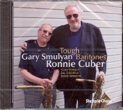 CUBER RONNIE / SMULYAN GARY :  TOUGH BARITONES  (STEEPLECHASE)

Ronnie Cuber e Gary Smulyan, due talenti del sax baritono, propongono il loro primo progetto insieme, Tough Baritones, in cui sono affiancati da Gary Versace (pianoforte), Jay Anderson (basso) e Jason Tiemann (batteria). Ronnie Cuber, classe 1941,  considerato uno dei migliori solisti di sassofono baritono con una capacit straordinaria di controllare il suo strumento che lo ha portato ad esibirsi con una serie incredibile di artisti appartenenti a generi musicali diversi tra cui B.B. King, Paul Simon ed Eric Clapton. Gary Smulyan, classe 1956,  stato scelto pi volte come miglior sassofonista dell'anno ed  molto apprezzato per i suoi contraffatti, brani scritti basandosi sulla progressione armonica di un altro pezzo molto famoso. Tough Baritones  un disco avvincente che propone gli originali di Cuber Damn Right Blues ed Intervals oltre a brani di Horace Silver, Red Prysock, Freddie Hubbard, Richard Roberts e Thelonious Monk.