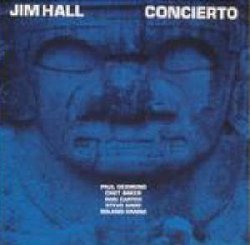 HALL JIM :  CONCIERTO  (PURE PLEASURE)

Concierto di Jim Hall  senza dubbio il pi grande disco del repertorio dell'etichetta americana CTI e forse lo si pu definire un capolavoro. Con due leggendari musicisti in prima linea, Chet Baker (tromba) e Paul Desmond (alto sax), oltre a Roland Hanna (pianoforte), Ron Carter (basso) e Steve Gadd (batteria), Jim Hall (chitarra) interpreta alcuni standard jazz come You'd Be So Nice to Come Home To di Cole Porter e Rock Skippin' di Duke Ellington e Billy Strayhorn, oltre a Concierto de Aranjuez di Joaquin Rodrigo ed i suoi coinvolgenti originali Two's Blues e The Answer is Yes. Il fulcro di Concierto  l'interpretazione di Hall di un movimento del concerto per chitarra di Rodrigo, arrangiato da Don Sebesky, in cui, da eccellente maestro della melodia, Hall non spreca neanche una nota. Tra le nuove tracce ci sono delle interessanti versioni alternative di You'd Be So Nice to Come Home To, The Answer Is Yes e Rock Skippin', oltre ad Unfinished Business, una traccia incompleta che sfuma seguendo l'assolo di Desmond quando Hall inizia a suonare. Si tratta in realt del brano La Paloma Azul, noto anche come The Blue Dove, un pezzo folk messicano suonato da Desmond circa un decennio prima mentre faceva parte del Dave Brubeck Quartet.