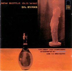 EVANS GIL :  NEW BOTTLE OLD WINE  (PURE PLEASURE)

New Bottle Old Wine, riedizione dell'originale uscito su World Pacific nel 1958, propone Gil Evans (pianoforte) a capo di una big band in miniatura composta da eccellenti musicisti tra cui spiccano Cannonball Adderly (sax contralto), Frank Rehak (trombone), Johnny Coles (tromba) e Chuck Wayne (chitarra). Questa registrazione fu la seconda uscita di Evans come leader e dimostr che per il pianista e compositore era giunto il momento di spiccare il volo in solitaria. La sessione consiste in interpretazioni dal gusto classico di grandi standard jazz come St. Louis Blues, Round Midnight, King Porter Stomp e Lester Leaps In. New Bottle Old Wine  il titolo perfetto per un disco senza tempo che qualsiasi amante del jazz classico dovrebbe avere nella propria collezione.