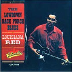 LOUISIANA RED :  THE LOWDOWN BACK PORCH BLUES  (PURE PLEASURE)

L'eredit della musica blues  distintamente americana nelle sue origini. La maggior parte, se non tutti, gli artisti di questo genere  cresciuta nell'oscurit del pregiudizio meridionale con opportunit limitate. La musica non era finanziariamente redditizia e quindi per molti artisti non poteva essere pi che un hobby. In questa vita di lotta tuttavia, molti musicisti divennero vere e proprie icone ed ebbero il grande merito di far conoscere al mondo questa faccia della cultura musicale americana. Uno di questi  Louisiana Red, all'anagrafe Iverson Minter (1932-2012), sopravvissuto a un'infanzia devastante - la madre di Red  morta di polmonite e suo padre  stato linciato dal Klu Klux Klan in Alabama - per lasciare il segno sulla scena blues internazionale. Dopo un periodo nell'esercito si un alle legioni di uomini blues che emigrarono al nord per iniziare una nuova vita. Ha suonato brevemente con John Lee Hooker prima di ottenere un'audizione con la Roulette Records. L'album di debutto di Louisiana Red, Lowdown Back Porch Blues, propone un mix di composizioni tradizionali e originali, sebbene ci siano alcuni dubbi crediti di scrittura delle canzoni, interpretati da Louisiana Red (chitarra, armonica, voce) insieme a Karl Lynch (basso) e Panama Francis (batteria). Il lato A inizia con il turbolento Red's Blues, brano con una narrativa socio-politica con anche un tocco di umorismo. La voce e la chitarra di Red sono emozionanti. Working Man's Blues racconta le difficolt di mettere sulla stessa bilancia il duro lavoro e la musica blues. Il pezzo forse pi significativo  l'autobiografico I'm Louisiana Red. La jam  ancorata da una linea di basso che spinge e racconta la sua vita a Vicksburg. Questo artista  pi specifico e attuale dei suoi coetanei: la sua voce dimostra un fraseggio unico e idiosincratico con modulazioni occasionali e Lowdown Back Porch Blues  un disco che non dovrebbe mancare dalla collezione di un vero appassionato di blues.