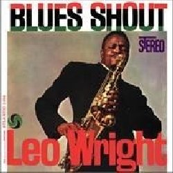 WRIGHT LEO :  BLUES SHOUT  (PURE PLEASURE)

Registrato nel 1960, Blues Shout  l'album di debutto di Leo Wright (1933-1991) per la Atlantic, un disco che riassume efficacemente la carriera di sideman del sassofonista, clarinettista e flautista, abbracciando la sensibilit espressionista di Dizzy Gillespie e le ispirazioni latine del compagno di band Lalo Schifrin per creare un suono tutto suo, ferocemente moderno e insolitamente appassionato. Insieme al pianista Junior Mance, al trombettista Richard Williams, al bassista Art Davis e al batterista Charlie Persip, Wright divide la sua attenzione tra il suo caratteristico sax contralto e il flauto, offrendo una serie di assoli ponderati e lirici che irradiano energia positiva. Il blues a cui si fa riferimento nel titolo  pi un sentimento che un suono: serve a sottolineare l'intensit emotiva che si sprigiona da ogni nota.