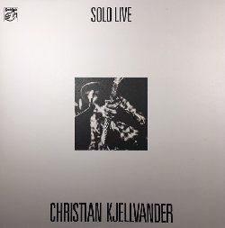 KJELLVANDER CHRISTIAN :  SOLO LIVE  (STOCKFISCH)

Christian Kjellvander  un cantautore svedese che propone una miscela vincente di folk americano ed europeo, country e rock. Nei primi anni '90 Kjellvander ha formato una band, The Loosegoats, con cui ha pubblicato una serie di album che ha riscosso un discreto successo. Solo Live  il primo album dal vivo da solista del cantautore svedese. Si tratta di un disco pieno zeppo di influenze, sia europee che americane dai Jayhawks, a Townes Van Zandt passando per i Fairport Convention. Solo Live  stato registrato live da Guenter Pauler negli studi Stockfisch di Nordheim il 16 maggio del 2015.