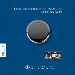 VARIOUS :  UNCOMPRESSED WORLD VOL. III - AUDIOPHILE MALE VOICES  (ACCUSTIC ARTS)

A quattro anni di distanza dalla sua pubblicazione su cd, Uncompressed World Vol. III - Audiophile Male Voices  finalmente disponibile anche su vinile. Per la registrazione, il bravissimo ingegnere del suono Hendrik Pauler ha utilizzato il sistema di masterizzazione analogico Neumann VMS-82 Direct Metal Mastering (DMM) in quanto non ha pre-echi n perdite di acuti e ha un rumore di fondo significativamente inferiore rispetto a una registrazione sonora originale tagliata su lacca nitro. Uncompressed World Vol. III - Audiophile Male Voices propone 14 brani di vocalisti maschili accuratamente selezionati. Con una ricca tracklist che comprende nomi noti e sorprendenti dei mondi pop, jazz e blues come Jeff Cascaro, Big Daddy Wilson, Daniel Stelter, Peter Fessler, Nighthawks, Lilienthal, Theo Bleckmann e molti altri ancora, Uncompressed World Vol. III - Audiophile Male Voices  puro piacere sonoro!