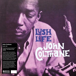 COLTRANE JOHN :  LUSH LIFE  (SECOND RECORDS)

Registrato tra il 1957 e il 1958 e pubblicato nel 1961, Lush Life ha immortalato John Coltrane poco prima della sua esplosione creativa nellavanguardia. Queste sessioni colmano il divario tra il periodo con Miles Davis e quello con Thelonious Monk, mettendo in risalto un lato pi riflessivo e romantico del suo modo di suonare. La sola traccia che d il titolo all'album  una meditazione travolgente di 14 minuti   tra le performance pi intense della carriera di questo visionario artista. Accompagnato da eccellenti musicista come Red Garland (pianoforte), Donald Byrd (tromba) ed Earl May (basso), Coltrane offre un set intimo ed emotivamente avvincente. Dal dolce swing di Like Someone in Love al fuoco ritmato di I Hear a Rhapsody, Lush Life  un must have sia per i fan di lunga data di Coltrane che per coloro che cercano una porta daccesso al suo mondo creativo.