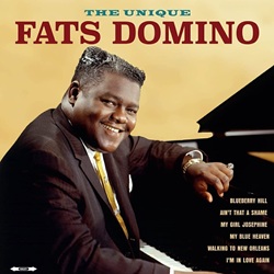 DOMINO FATS :  THE UNIQUE  (BELLEVUE)

Al secolo Antoine Dominique Domino Jr, Fats Domino (1928-2017)  stato uno dei pionieri del rocknroll nonch uno dei pi famosi esponenti della musica di New Orleans, lartista r&b che ha venduto di pi negli anni 50 e in generale uno degli interpreti di maggiore successo nella storia della musica americana. Domino ha segnato gli esordi del rocknroll e del r&b con il suo stile peculiare: il suo gioioso boogie-woogie e la sua calda voce hanno consacrato una lunga serie di grandi successi. The Unique propone alcuni dei brani di maggiore successo di questo gigante della musica come Blueberry Hill, Aint That a Shame, Jambalaya (On The Bayou), Walking To New Orleans e molti altri ancora, regalando allascoltatore un viaggio per riscoprire un artista che la rivista Rolling Stone lo ha posizionato al 25 posto nella lista dei 100 migliori artisti di tutti i tempi.