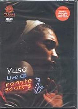 YUSA :  DVD / YUSA LIVE AT RONNIE SCOTT'S  (NOCTURNE)

Diventata ormai il principale fenomeno musicale emerso da Cuba nel XXI secolo, la vocalista Yusa  riuscita in breve a ricevere una nomination ai prestigiosi BBC World Music Awards ed ottenere un immediato enorme successo negli Stati Uniti, in Giappone, Francia e Danimarca oltre a notevoli riscontri un po' ovunque nel resto del mondo. La splendida edizione di casa Nocturne Yusa Live at Ronnie Scott's propone il suo indimenticabile concerto del 20 aprile 2003 nel mitico locale londinese Ronnie Scott's su dvd video, che anche contiene come bonus interviste in Spagnolo ed Inglese, e su cd audio con una bonus track (e l'eliminazione del parlato dell'artista per presentare i brani). Yusa Live at Ronnie Scott's  uno straordinario esempio di come si sia evoluta la musica cubana, con l'importante cornice fornita da un locale di risonanza internazionale, ed un invito ad apprezzare l'energico ed eclettico stile di questa superba vocalista.